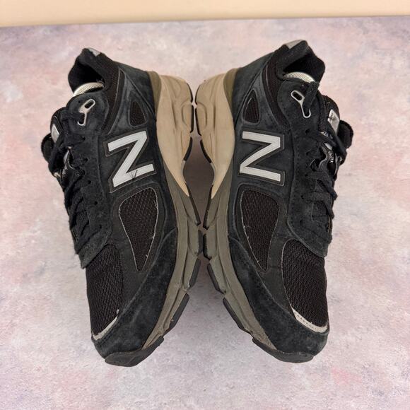 New Balance 990V4 Womens Size 8.5 Black Sneakers Running Shoes READ - Picture 7 of 15